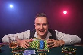 Antarmuka Lightning Roulette di miko toto menampilkan nomor petir, meja taruhan, dan pengganda kemenangan secara real-time